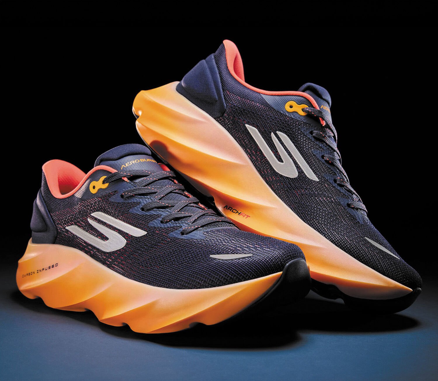 Skechers AERO