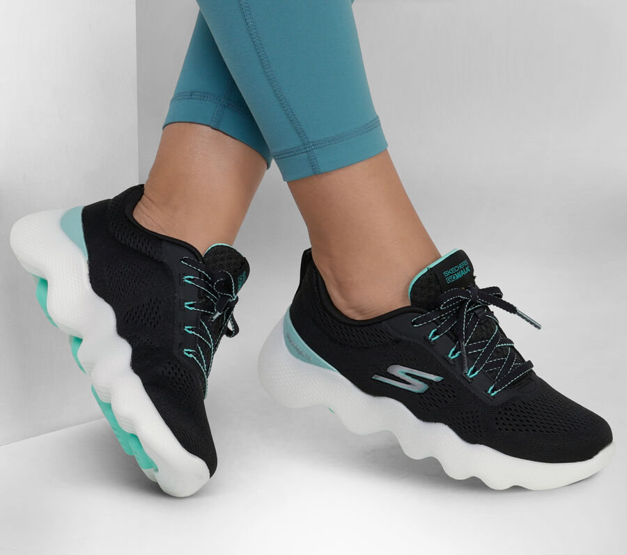 Skechers canada stores clearance
