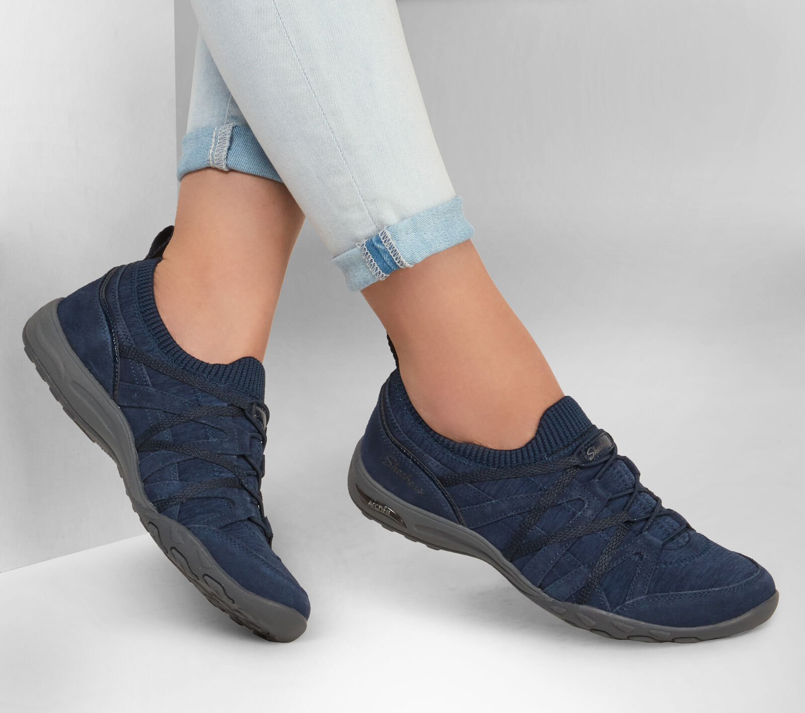 skechers arch fit comfy bold statement