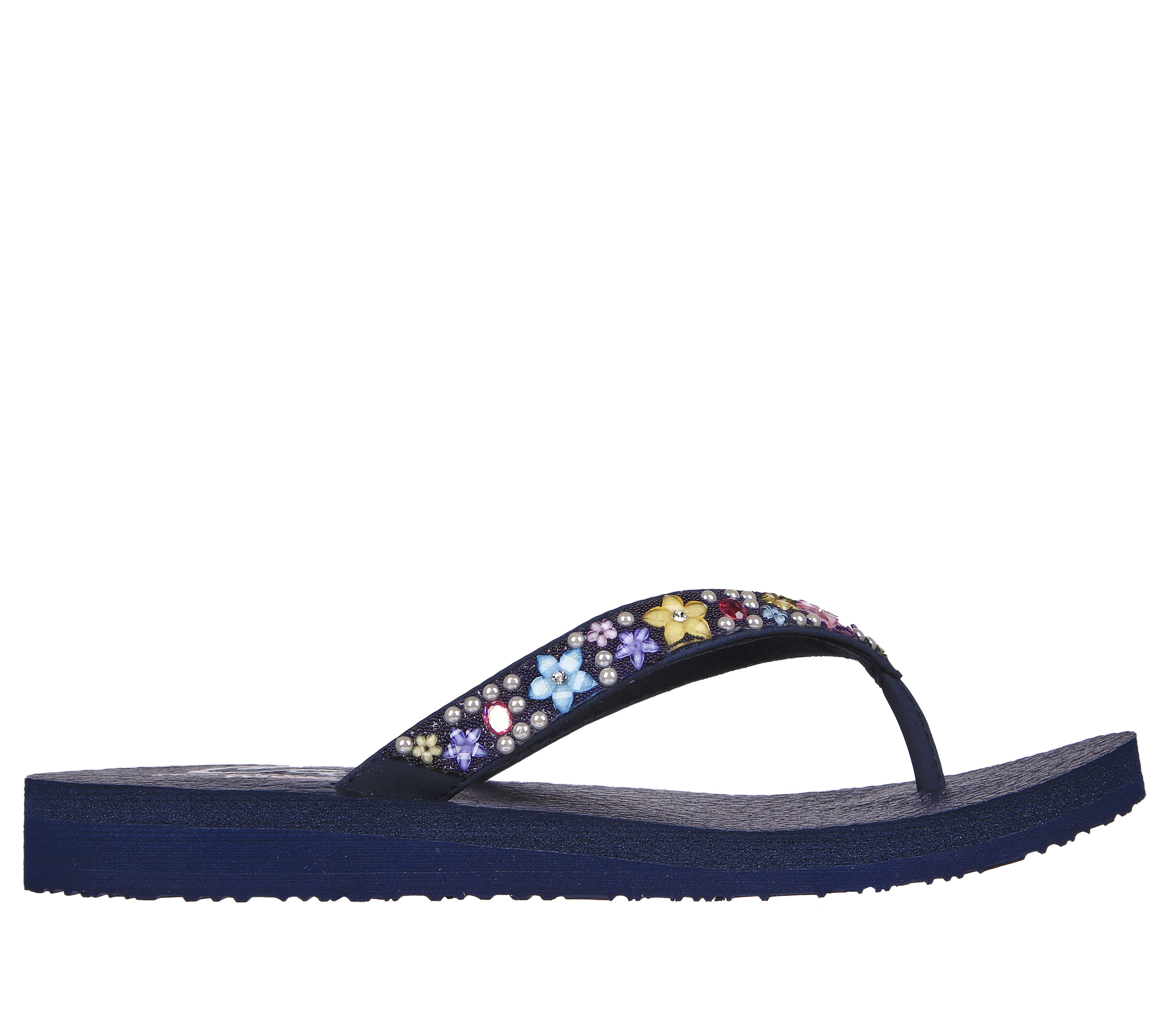 Skechers yoga foam discount flip flops