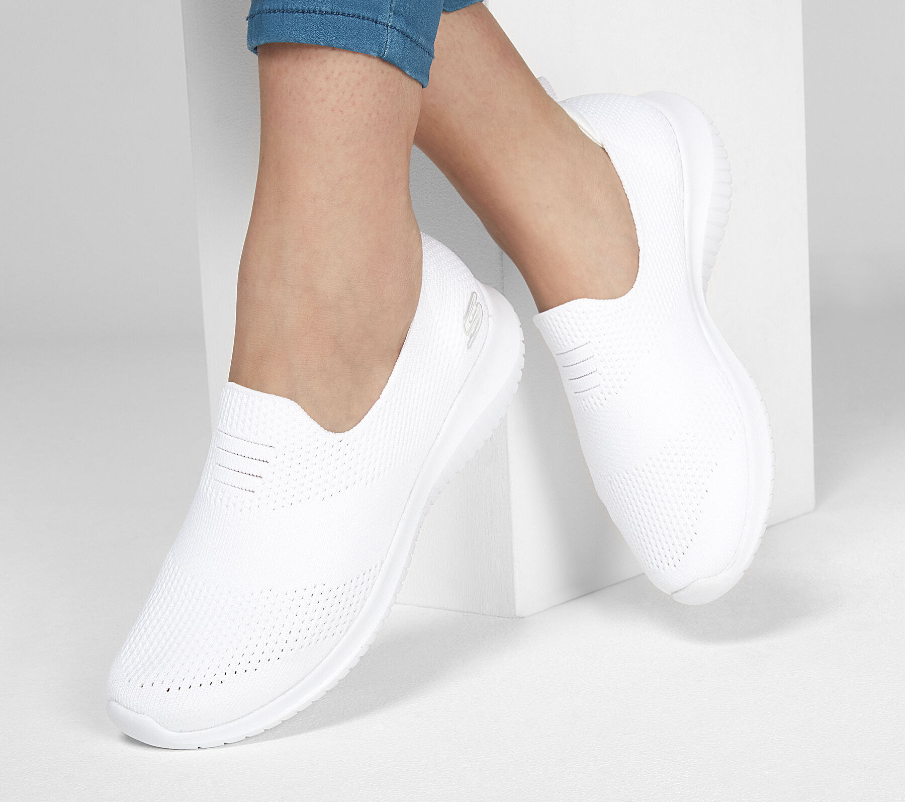 skechers ultra flex canada