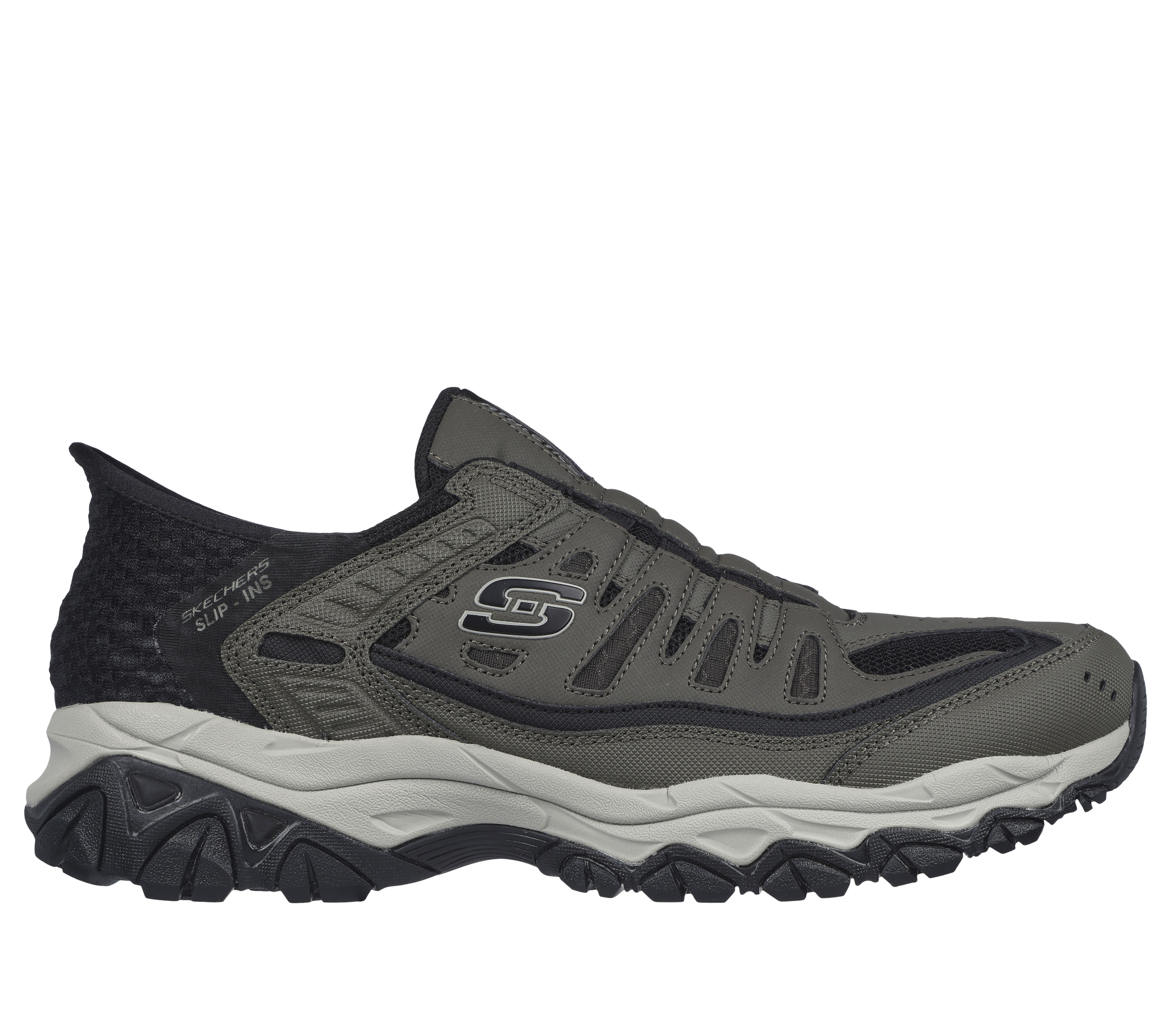 Trekking hot sale shoes skechers