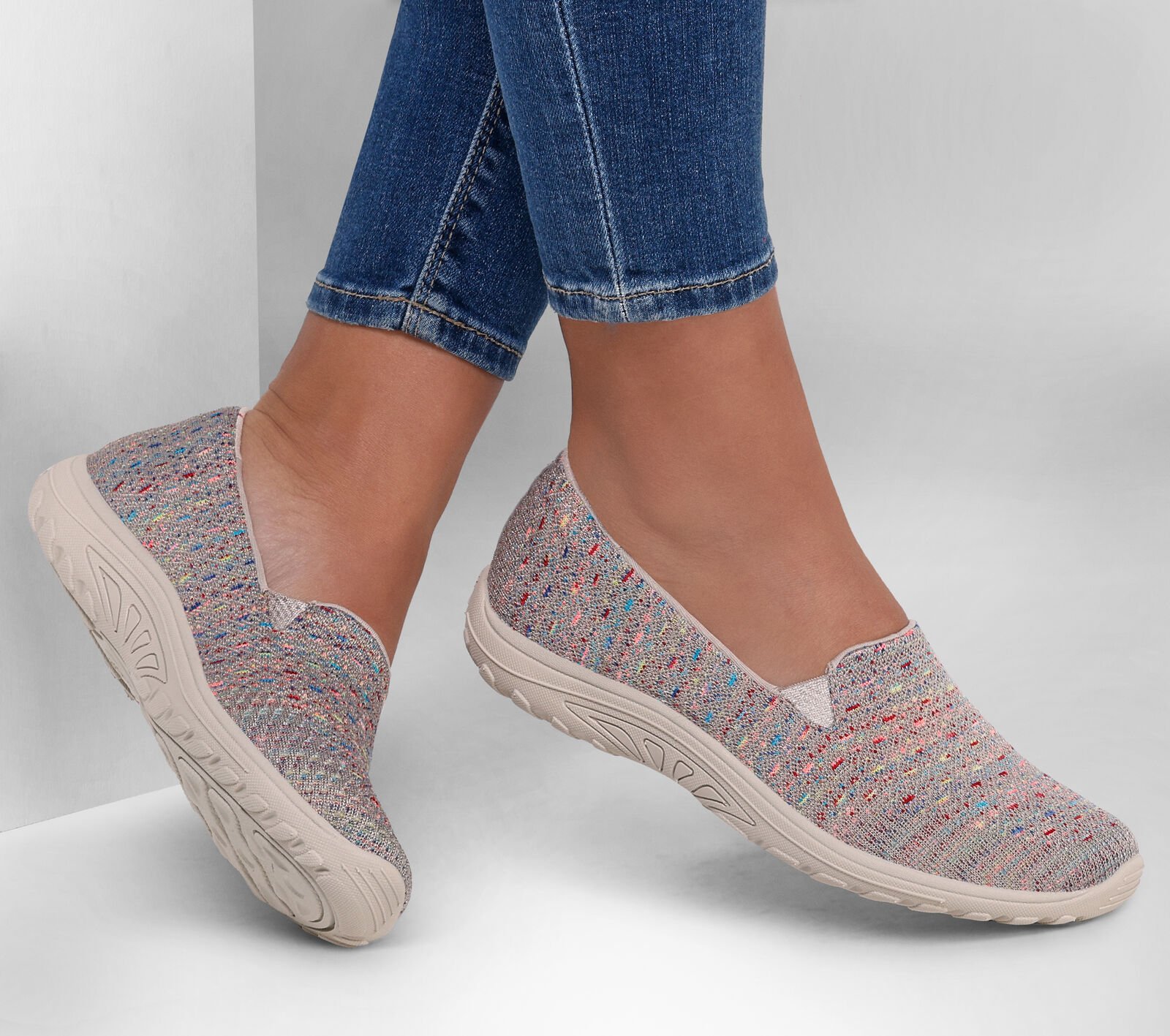 Shop the Relaxed Fit: Reggae Fest - Wicker | SKECHERS