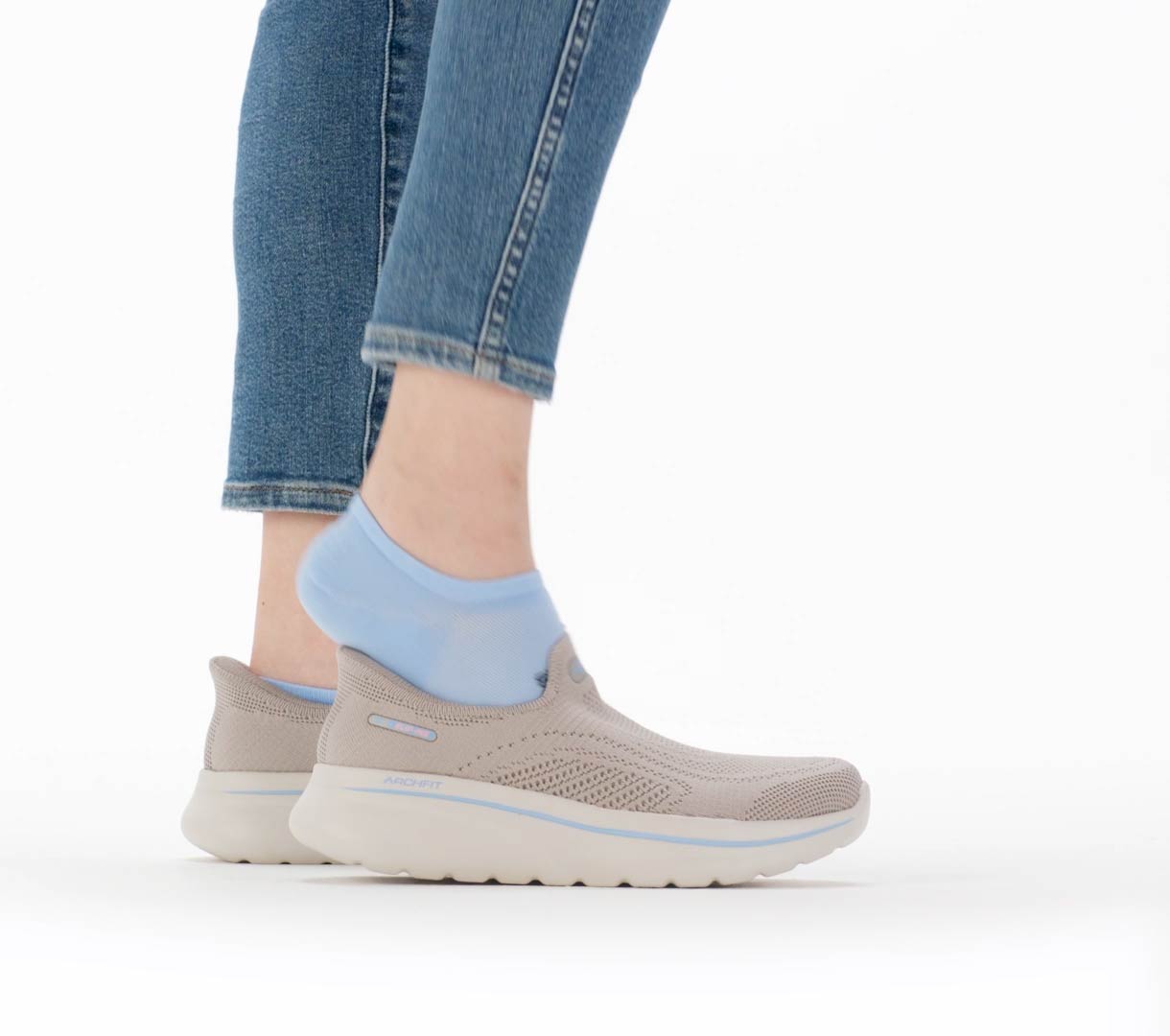 Skechers Slip-ins Relaxed Fit: GO WALK Arch Fit N-Joy - Arianne image number 1