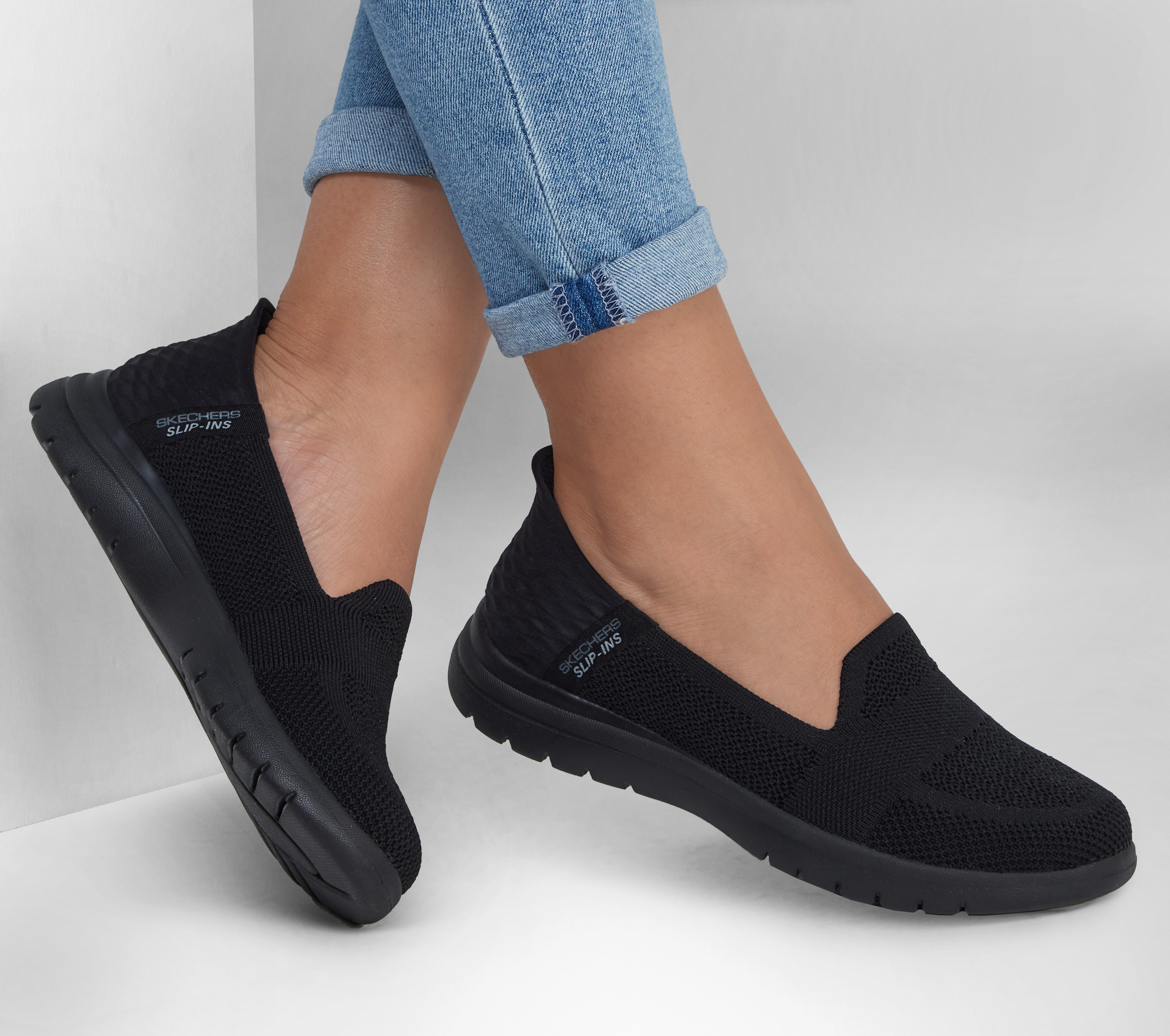 Skechers you serene slip hotsell