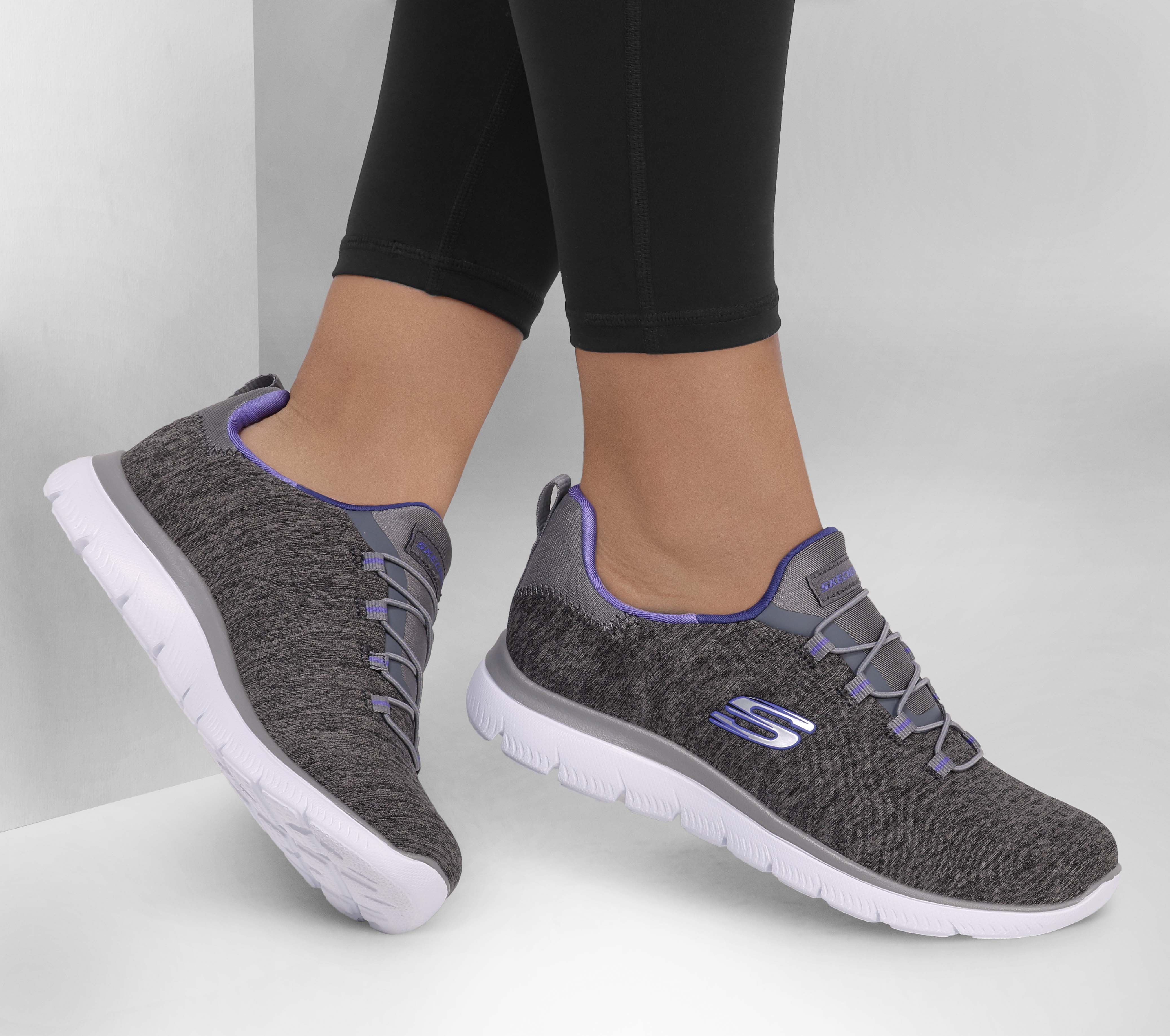 Summits skechers 2025